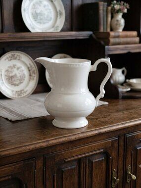 Vintage Lord Nelson Pottery England creamware Pitcher Jug EUC